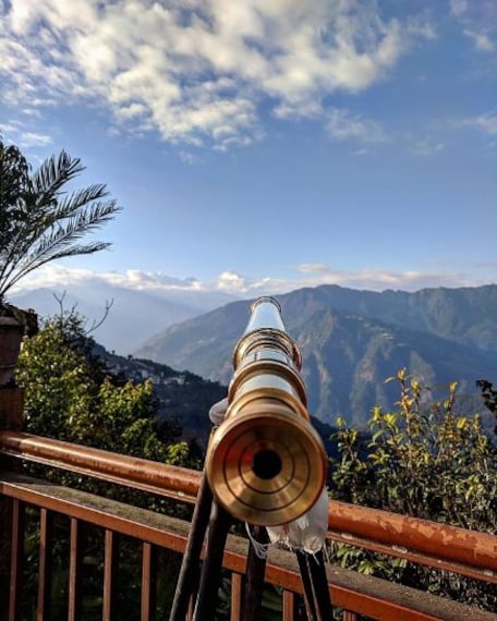 Seeing the Sunset from Tashi View Point_5